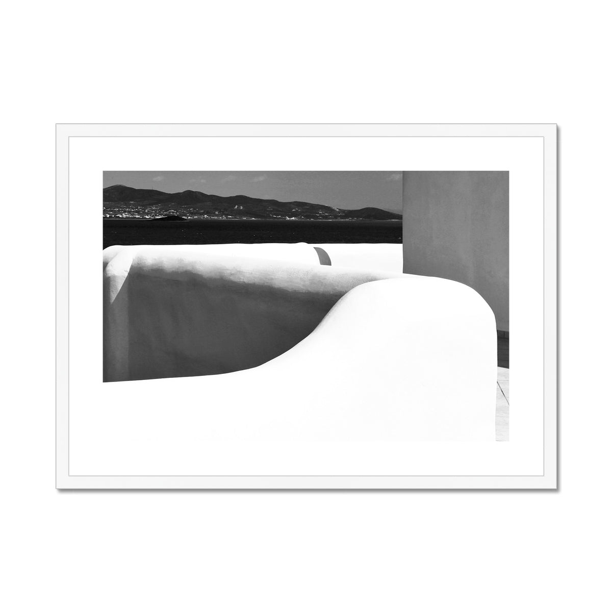 B&W 16 Framed & Mounted Print