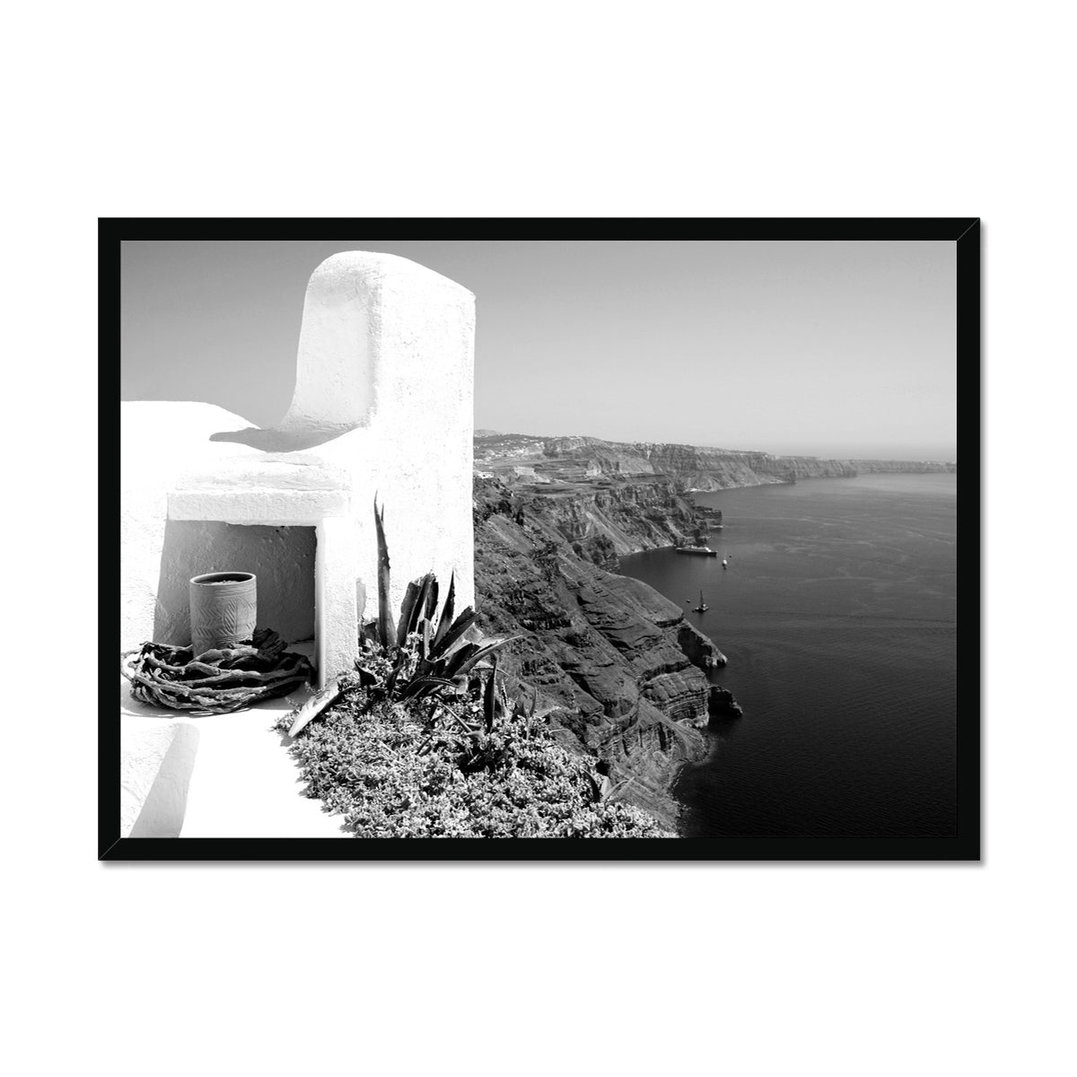 B&W 11 Framed Print